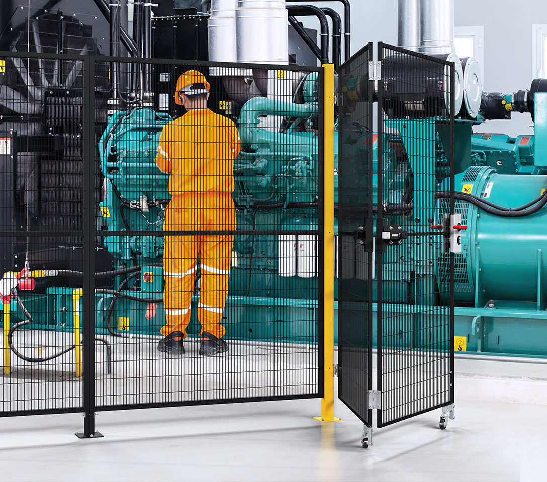 Photo of Satech Standard folding doors for perimeter safety