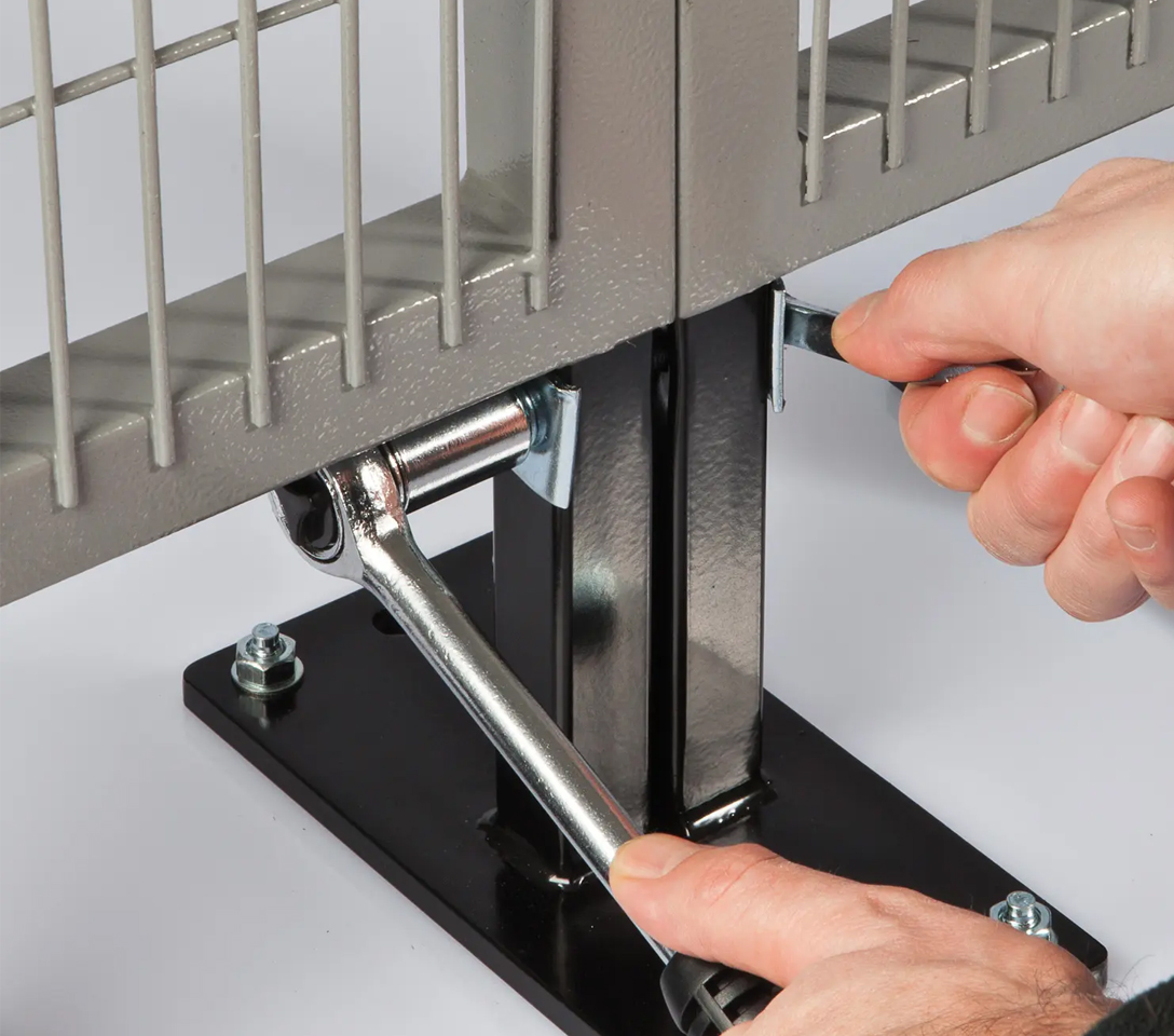 The assembly of FastGuard Industrial Fencing by Satech can be effortlessly carried out by a single operator